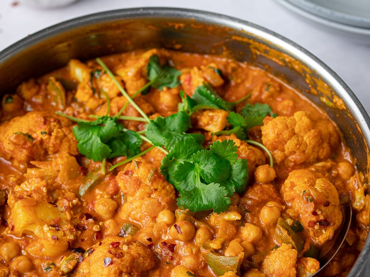 Cauliflower Chickpea Curry Dabba Cartel Dabba Cartel