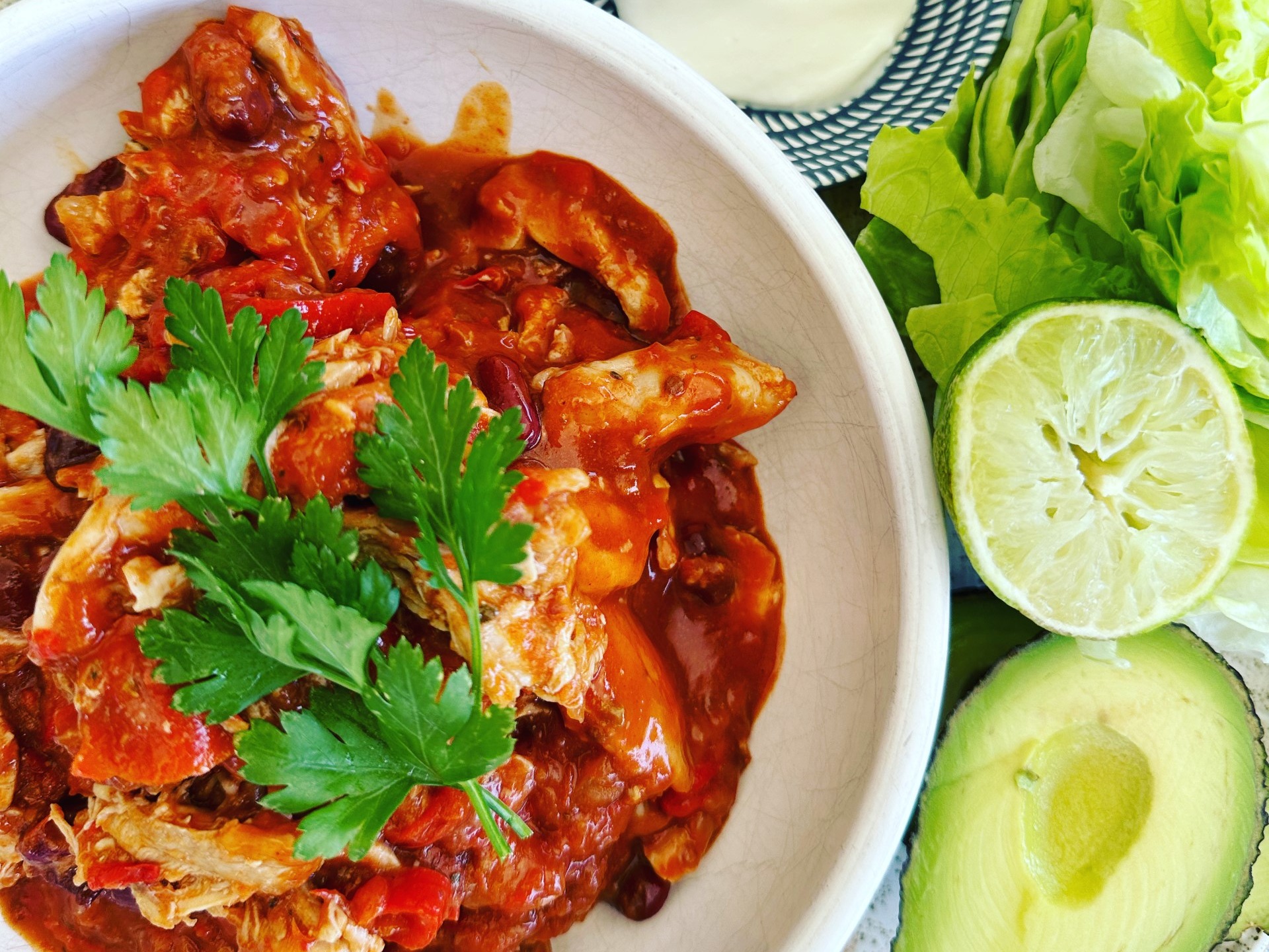 Pulled chilli chicken con carne Green Pantry Kitchen Green